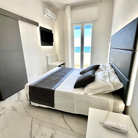 Hotel Blu 포르토 세자레오 외부 사진